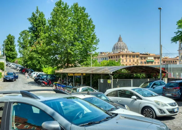 Bright Near Vatican By Rhr * Rom